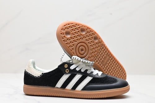 سنيكر سامبا اديداس adidas SAMBA