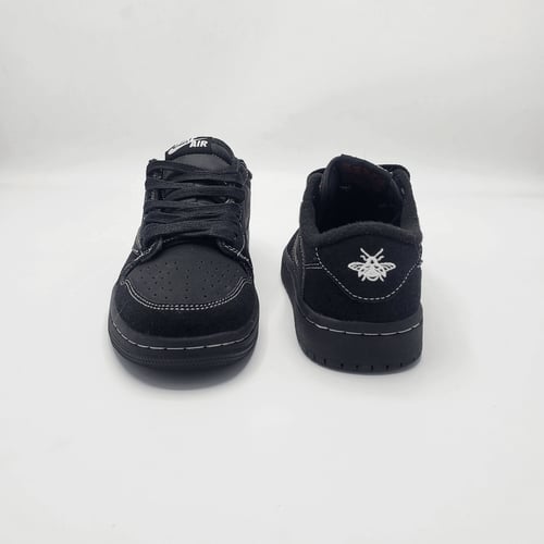 نايكي ترافيس سكوت Nike Air Jordan x Travis Scott