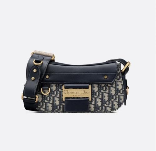 ديور STREETCHIC مقاس 24cm