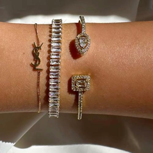 Saint Stack