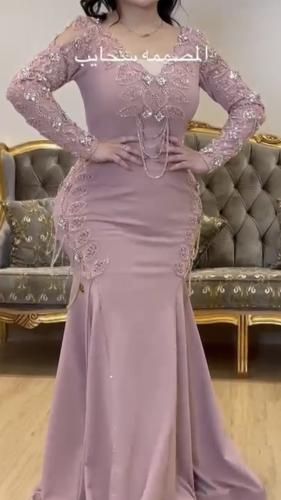كريب سكوبا متوفر كحلي اسود اوف وايت