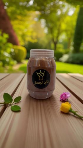 المشاط الأحمر للشعر