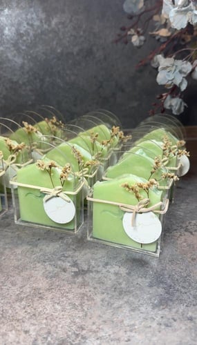 توزيعات صابون طبيعي ، اكريلك مع شريطة