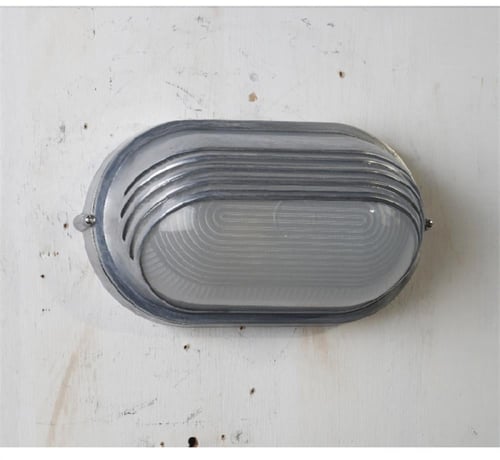 كشاف بيضاوي خارجي قزاز