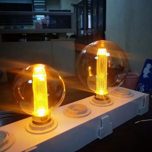 لمبه ديكوريه فلمنت 2.5 واط قزاز عسلي اضاءه اصفر