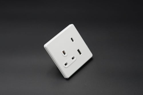 بيانو ابيض فيش + USB TYPE C