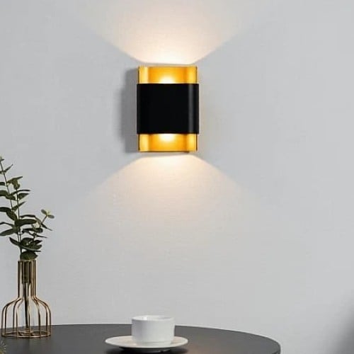 إنارة جدارية خارجية وكشاف بوابة لون الشكل أسود لون...