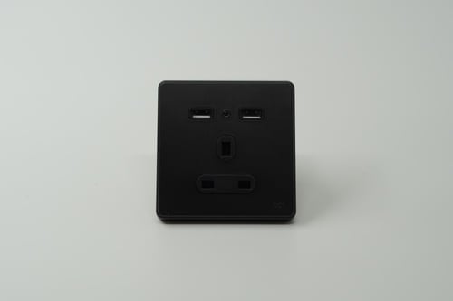 بيانو اسود فيش + 13AUSB