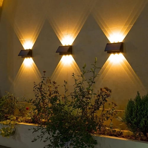 كشاف بوابة خارجي بالطاقة الشمسية مع حساس ضوء لون ا...