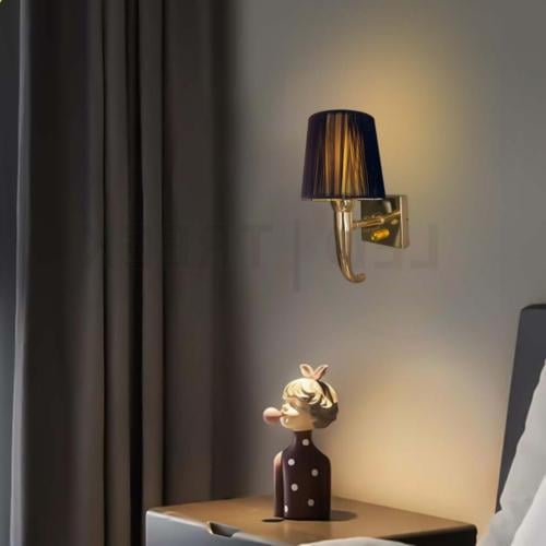 ابليك حائط جداري مودرن مفرد ذهبي