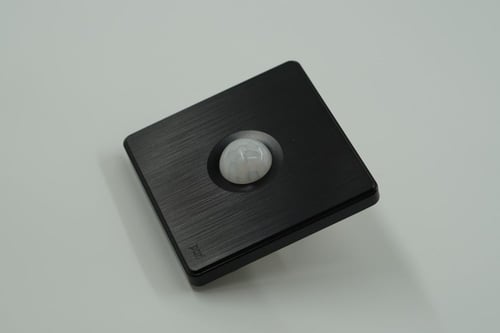 بيانو اسود حساس حركه برل ST-SS