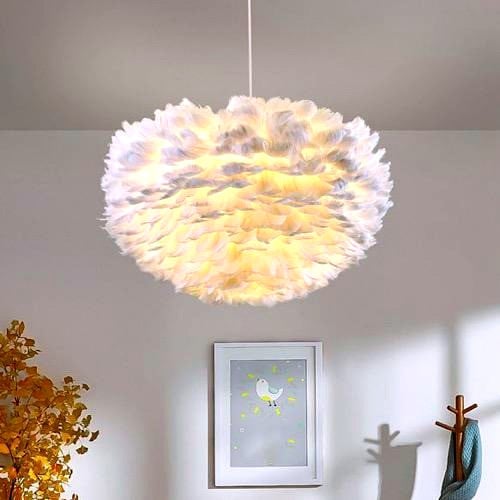 ثريا مودرن ريش ابيض لمسه هادئه 40سم