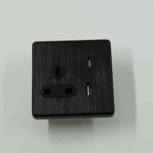 بيانو اسود فيش + USB TYPEC