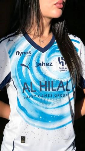 تيشيرت الهلال بالكريستال