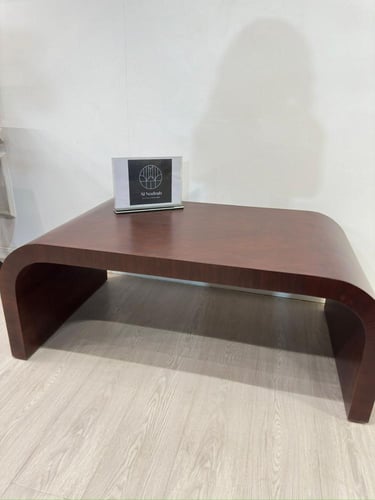 طاوله جوز من دون خدمات