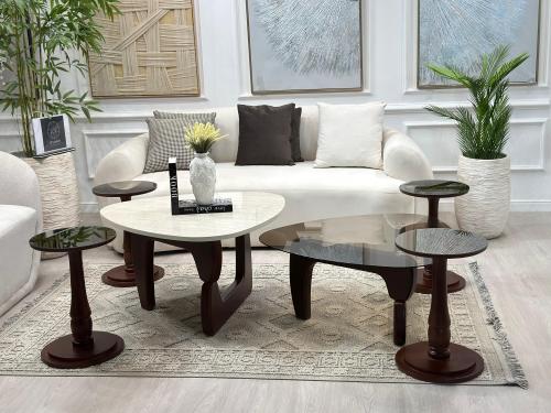 طقم طاولات مثلثات 6قطع بني