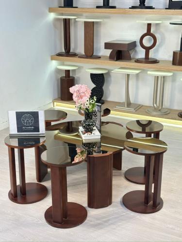 طقم طاولات بوهيمي دائري 7 قطع مرايا بني