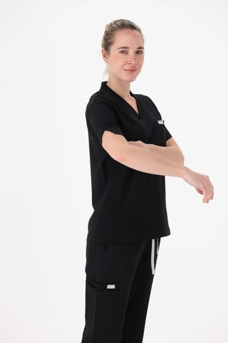 تيشيرت سكراب طبي نسائي مرن لون أسود