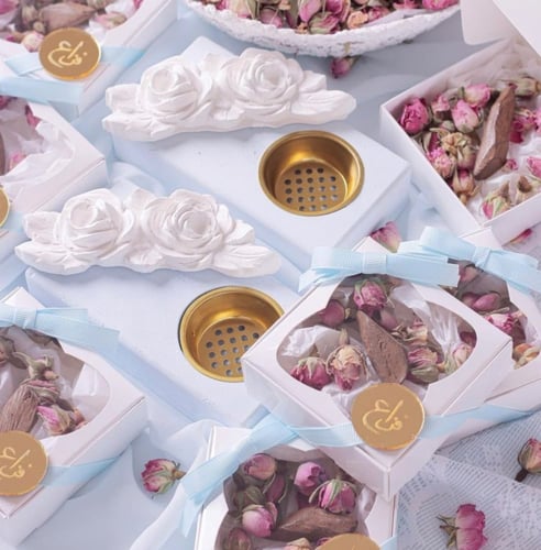 6 حبات توزيعات مباخر ألفة - أبيض وأوف وايت