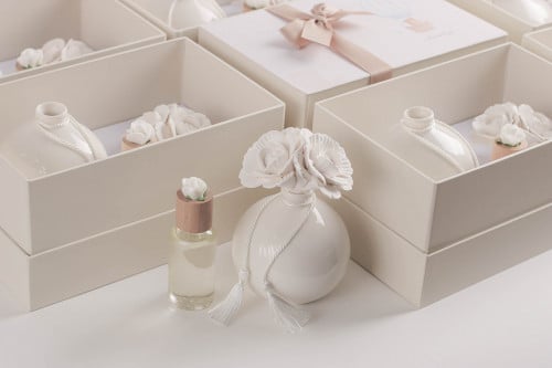 فواحة عطرية من السيراميك