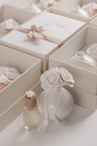 فواحة عطرية من السيراميك