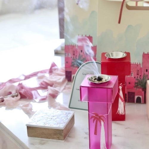 مبخرة أكريلك من متجر مألوف بتصميم عصري وألوان جذاب...