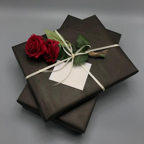 تغليف ورقي &شرائط مع ورد