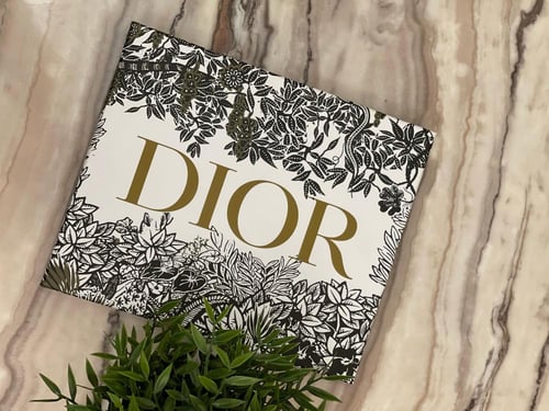 شماغ ديور كلاسك اخر اصدار