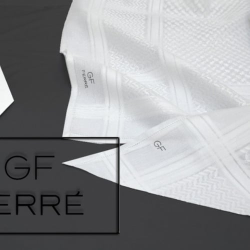 شماغ GF FERR ابيض موديل FLW