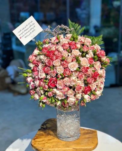 فازات ورد متنوعه