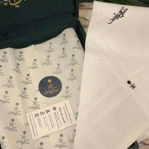 شماغ ملكي ابيض اخر اصدار