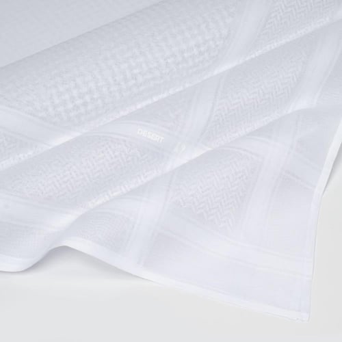 شماغ ديزرت ابيض آخر إصدار