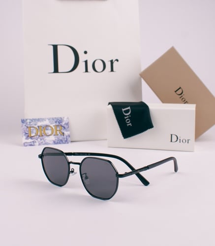 نظارات ديور "2024