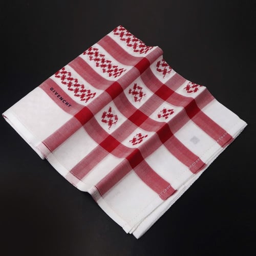 شماغ جيفنشي 21