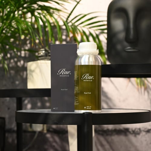 زيت عطر ي العود 500 مل