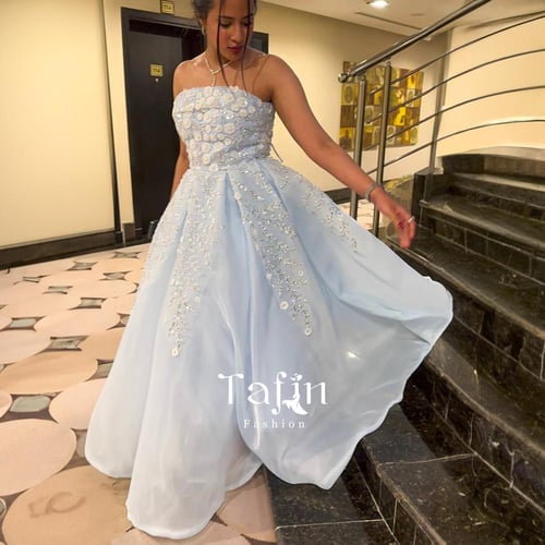 فستان ملكة مشجر لون سماوي