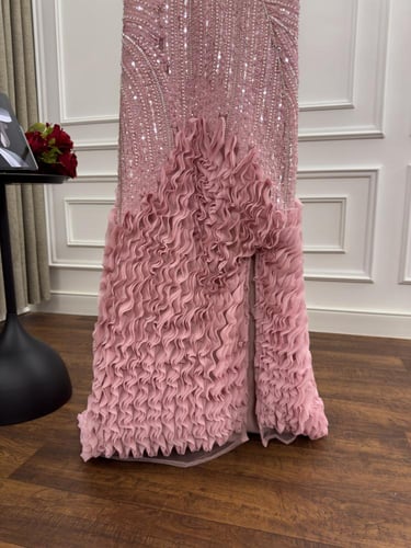 فستان ميرال