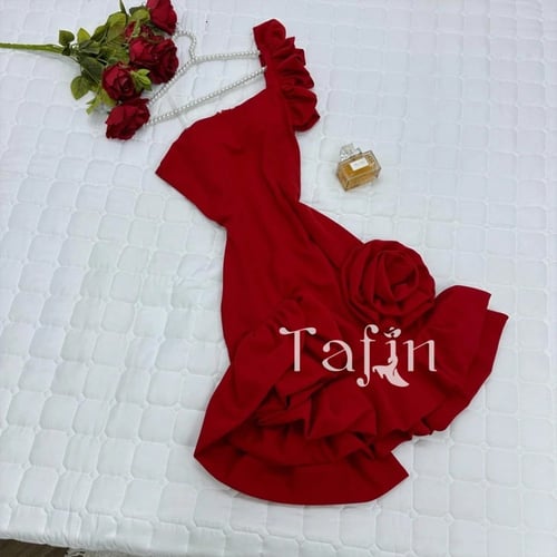 فستان ناعم وانيق للعيد