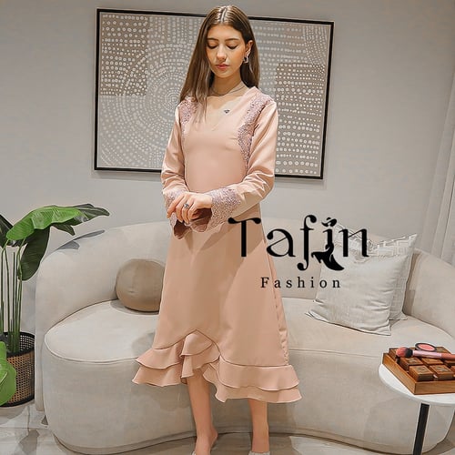 فستان تولاي ميدي