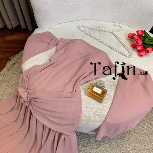 فستان جورجيت ناعم ومميز