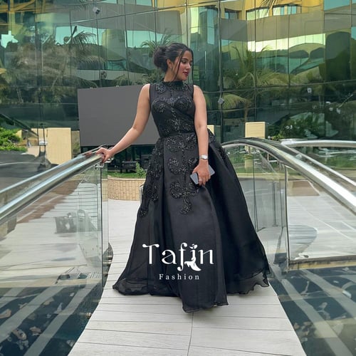 فستان wahj لون اسود