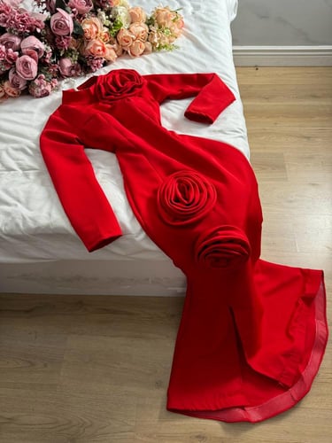 فستان احمر فاتح قصه سمكه مميز