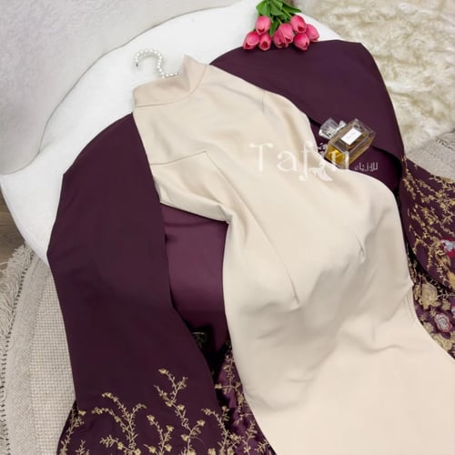 جلابيه مشجرة قطعتين بتطريز راقي