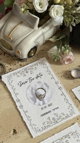 ورقة المرايا لتصوير الدُبل