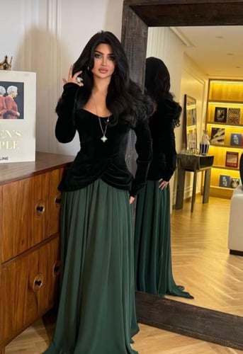 فستان المنيره