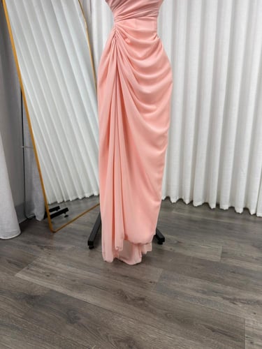 فستان سارونه