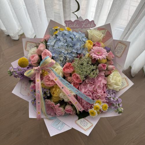 Sweet bouquet