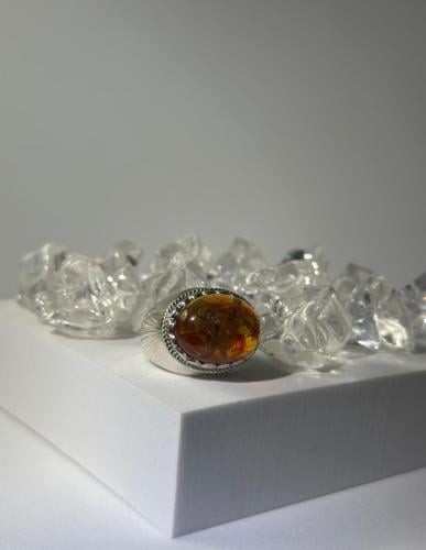 خاتم فضة فاخر بحجر الكهرمان الطبيعي الفاخر