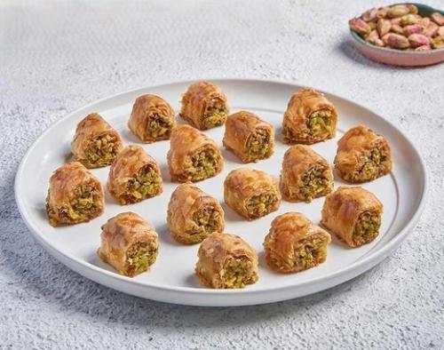 كول وشكور بالسمن البلدي والفستق الحلبي