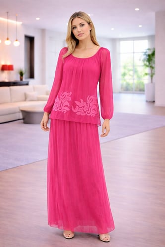 جلابية نسائي ساتان حرير ناعم بتصميم أنيق مع تفاصيل...